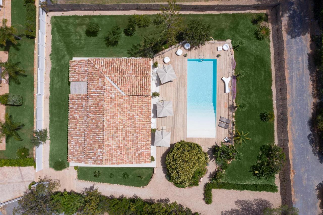 Eliantos Boutique Hotel & Spa Santa Margherita di Pula Exteriör bild