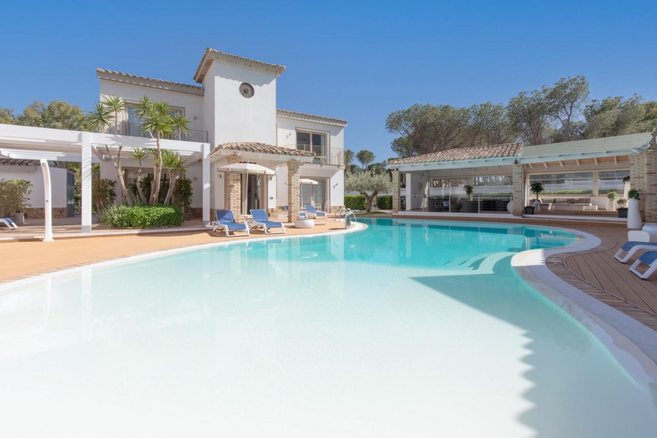 Eliantos Boutique Hotel & Spa Santa Margherita di Pula Exteriör bild
