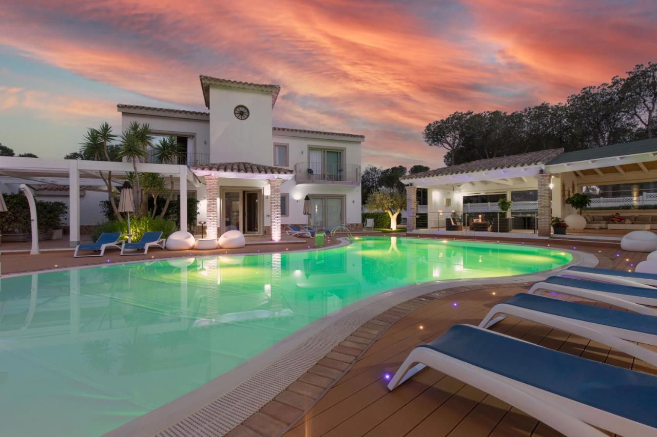 Eliantos Boutique Hotel & Spa Santa Margherita di Pula Exteriör bild