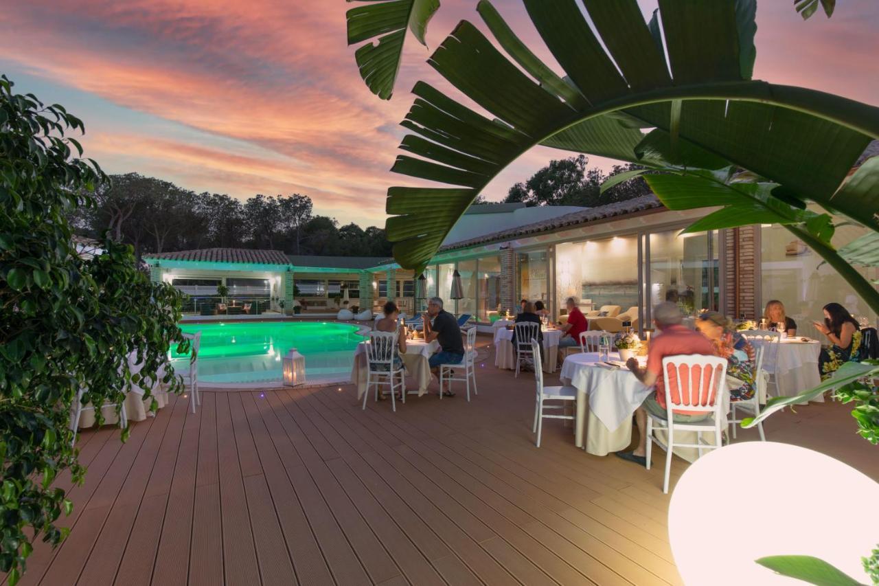 Eliantos Boutique Hotel & Spa Santa Margherita di Pula Exteriör bild