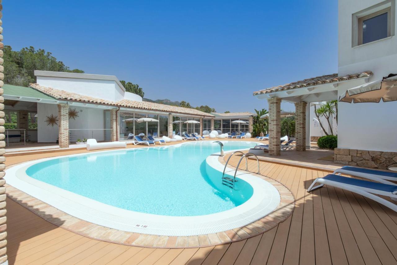 Eliantos Boutique Hotel & Spa Santa Margherita di Pula Exteriör bild