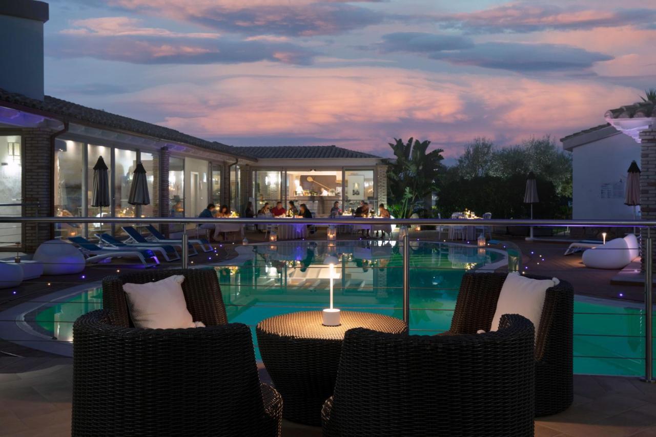 Eliantos Boutique Hotel & Spa Santa Margherita di Pula Exteriör bild