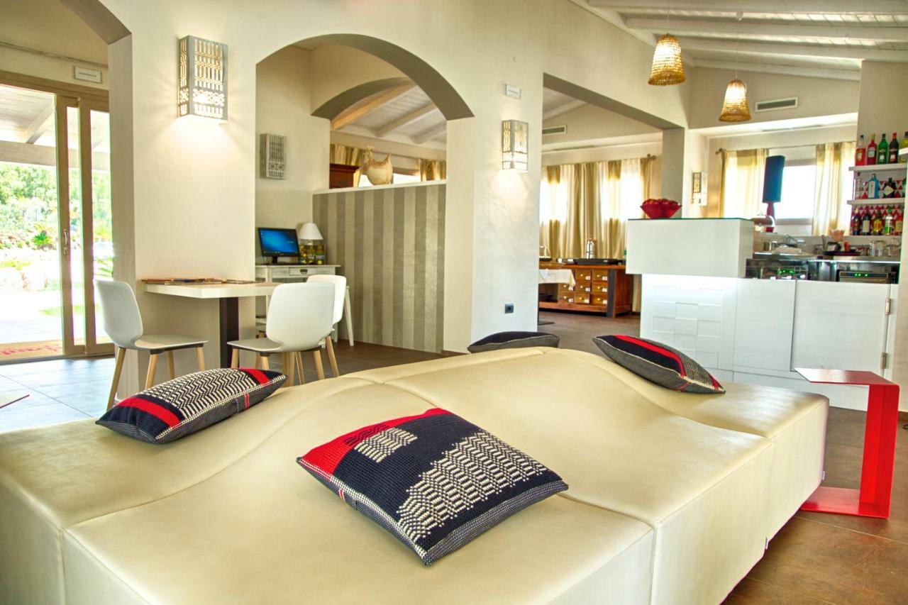 Eliantos Boutique Hotel & Spa Santa Margherita di Pula Exteriör bild