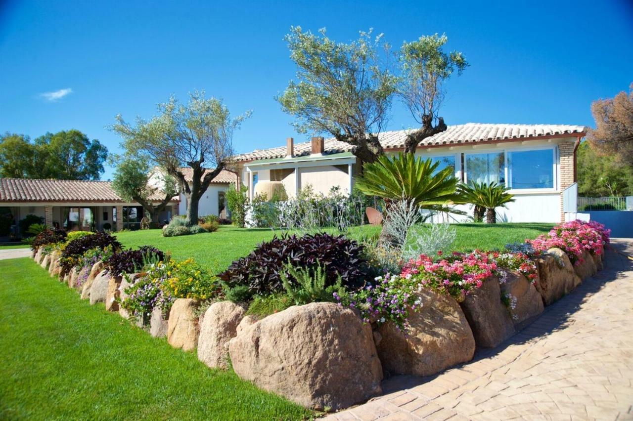 Eliantos Boutique Hotel & Spa Santa Margherita di Pula Exteriör bild